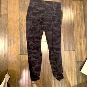 Lululemon align camo pant